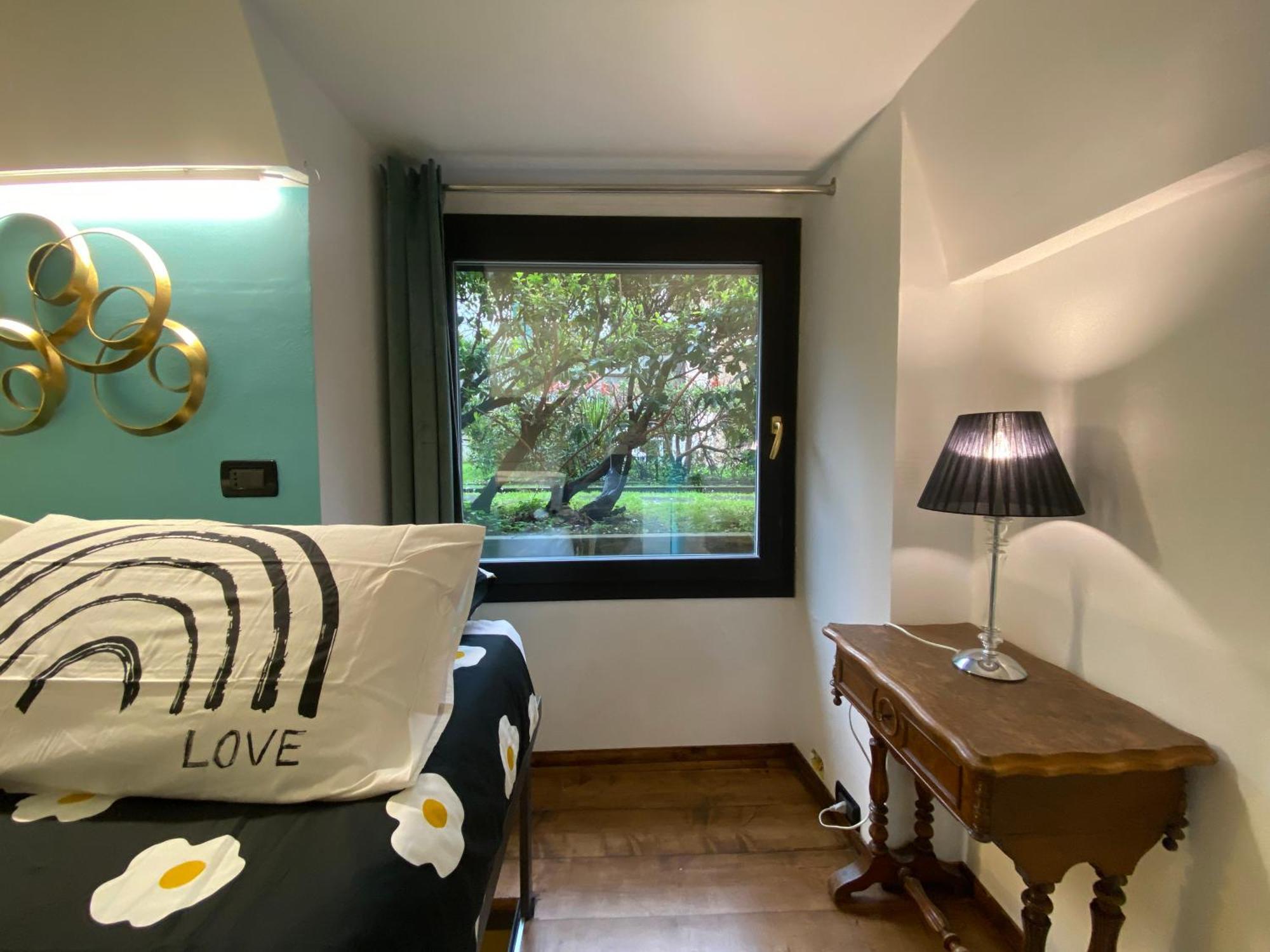 Casa Chicca Free Parking Apartment Genoa
