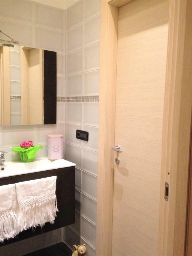 Appartamento Casa Chicca Free Parking Genova