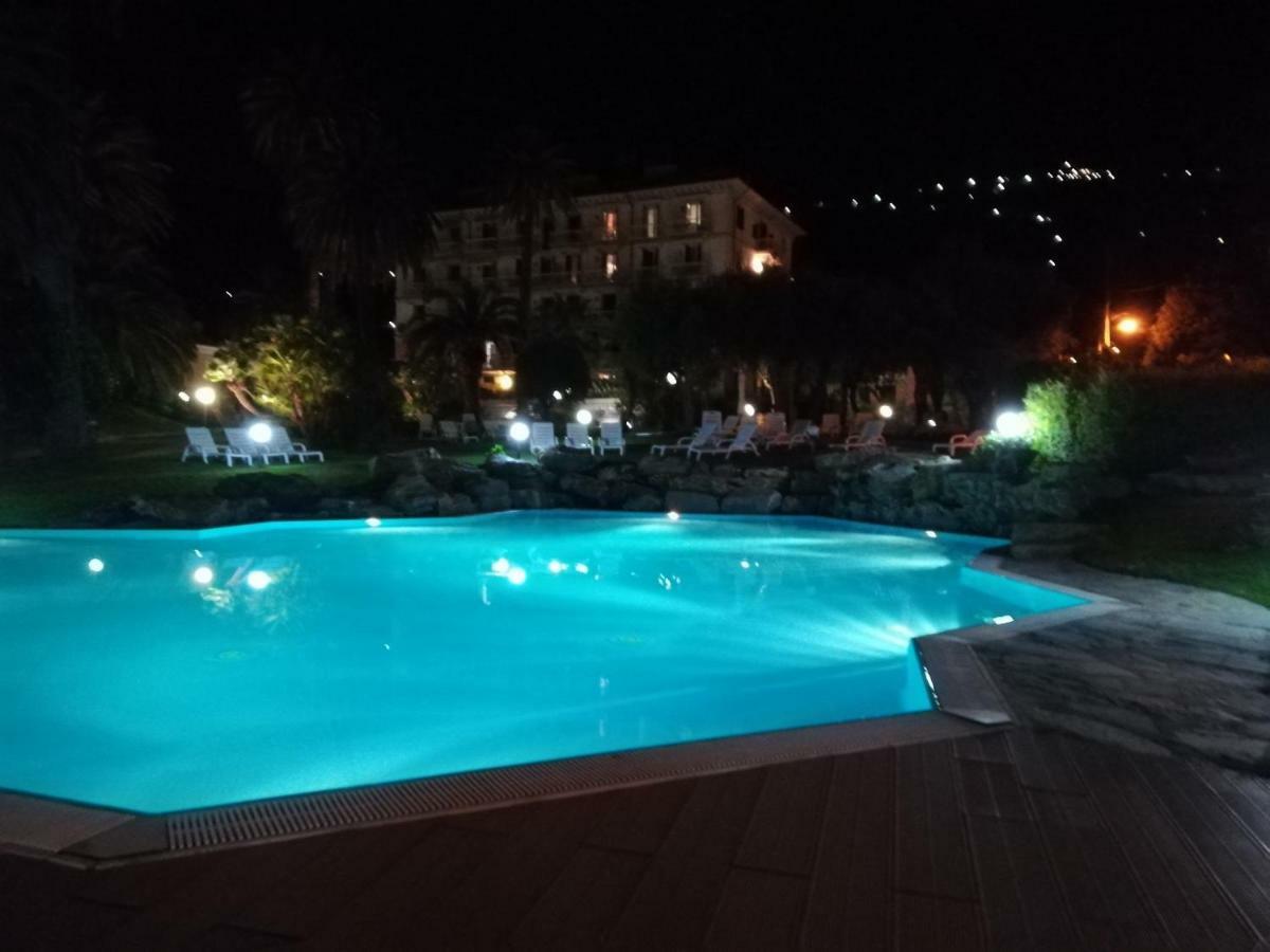Apartment Casa Chicca Free Parking Genoa